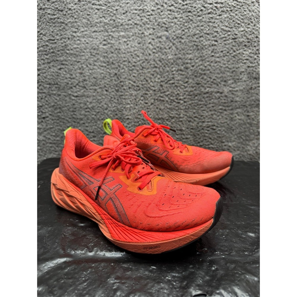 Asics Novablast 4 Running Shoes Sunrise Red True Red 1011B693 Mens Size 10 US